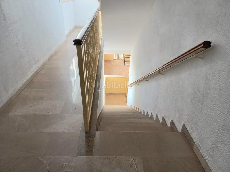 Foto fc3d59fe-d45b-47b5-ab11-1cfed7530522. Etagenwohnung mit pool in Girón - Las Delicias Málaga