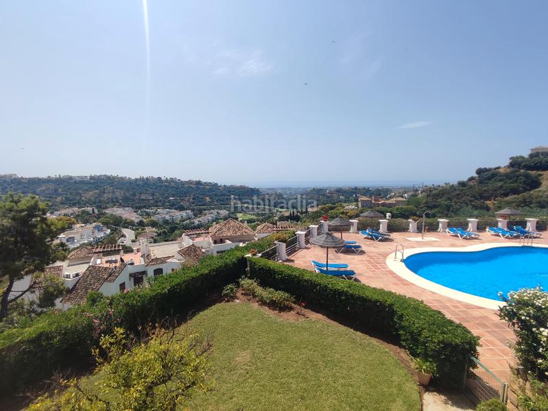 Foto 69077167-3da5-4b09-87e9-92488ab15d20. Pis amb calefacció aparcament piscina a los arqueros - puerto del almendro Benahavís