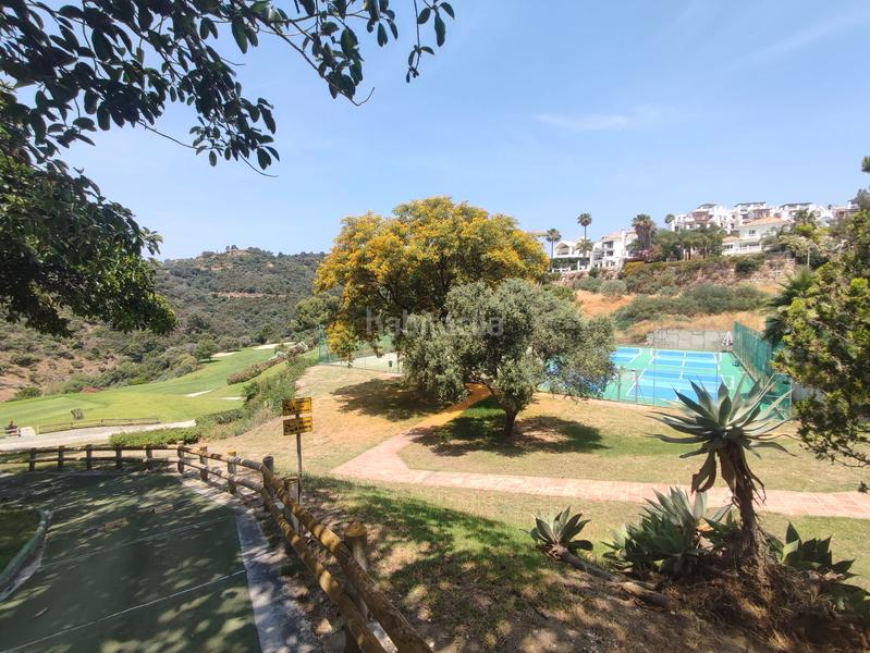 Foto ad4d39b9-a146-4948-90d4-b05b08e165ed. Pis amb calefacció aparcament piscina a los arqueros - puerto del almendro Benahavís