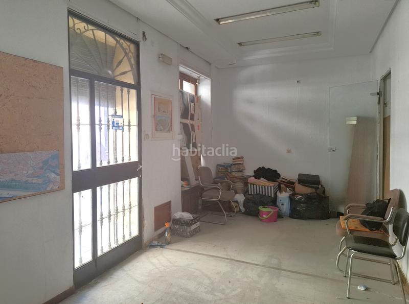 Foto d946b55e-1852-4007-97c4-90a6c4ef34b2. Edificio en La Merced Málaga