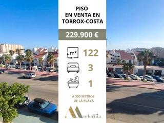 Pis a Urbanización Santa Rosa