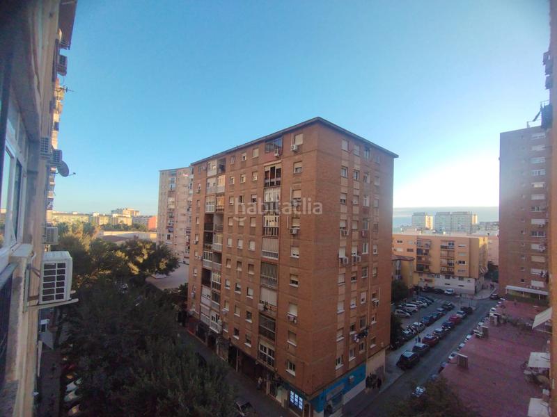 Foto fb4cde49-b157-463a-98d8-d8f38153f42e. Appartamento in calle goya 6 in Parque Ayala - Jardín de la Abadía - Huelín Málaga