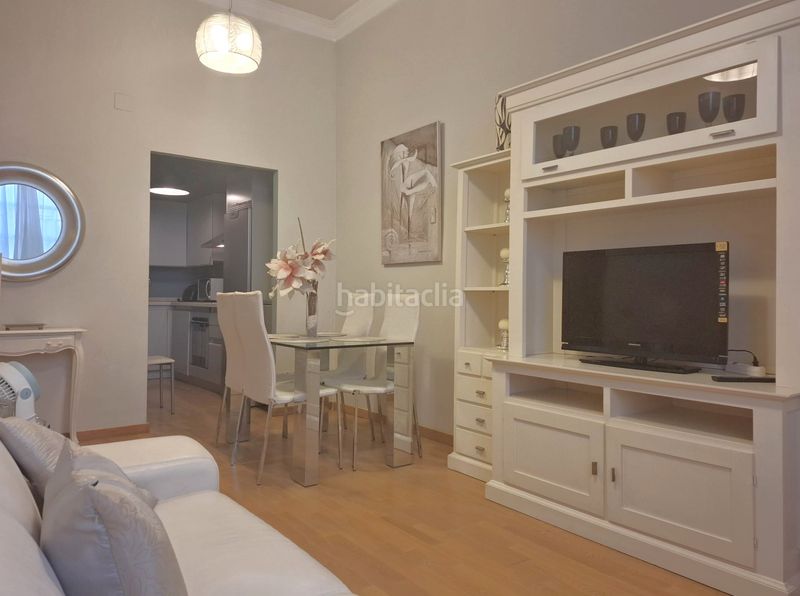 Foto 5878a64d-e588-41d7-bef0-23f62cbf5867. Lloguer pis a Centro Histórico Málaga