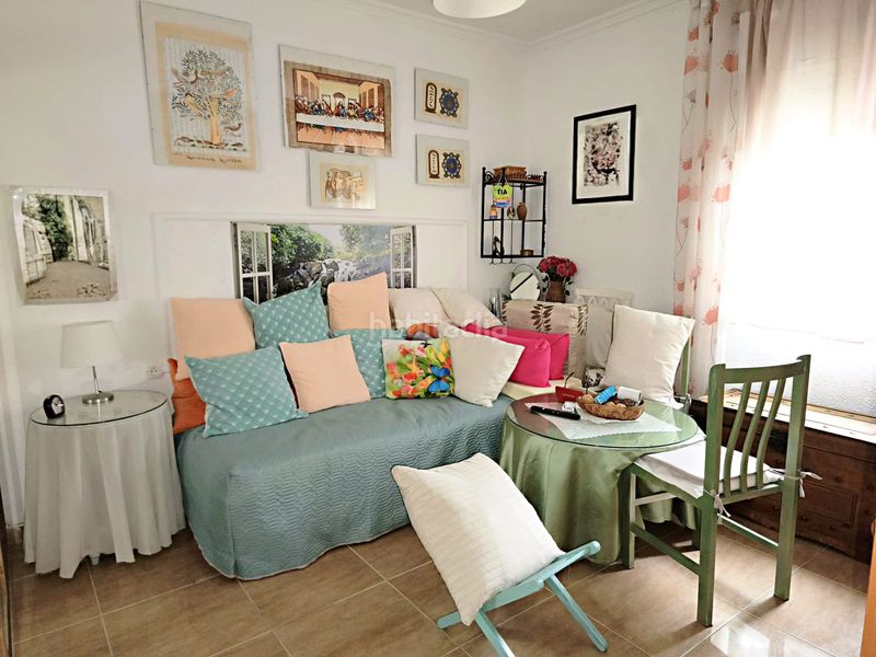 Foto 210d5a94-d442-4dd4-95a9-bf2cfa43f152. Pis a Barrio de Ciudad Jardín Málaga