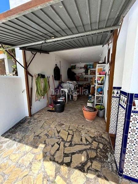 Foto c25da1f9-c59f-48af-88d4-a1845e22cf5d. Casa adosada costas ideal adosado para vivir junto al mar. en Chilches