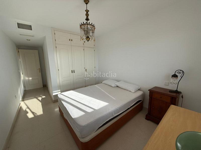 Foto db5934a8-d856-4c7e-8c82-8ba22e53d5e2. Alquiler piso oportunidad única piso amplio en Teatinos. en Málaga