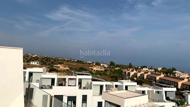 Foto fc0c491a-4e73-4aa6-bd5a-87080f91c9f7. Casa aparellada amb aparcament piscina a Añoreta Golf - Paraíso del Sol Rincón de la Victoria