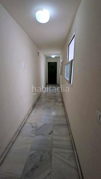 Foto 490d1c10-6f26-4699-834d-ebdcf686ef03. Appartamento in Parque Ayala - Jardín de la Abadía - Huelín Málaga