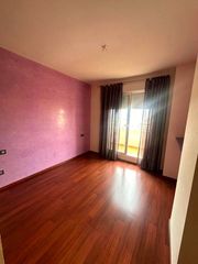 Location Attique  Manos unidas. Ático en teatinos