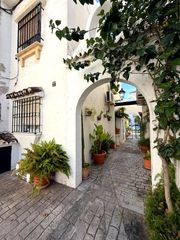 Maison  Las palmeras. Encanto andaluz en benalmádena vive en un auténtico pueblo andal