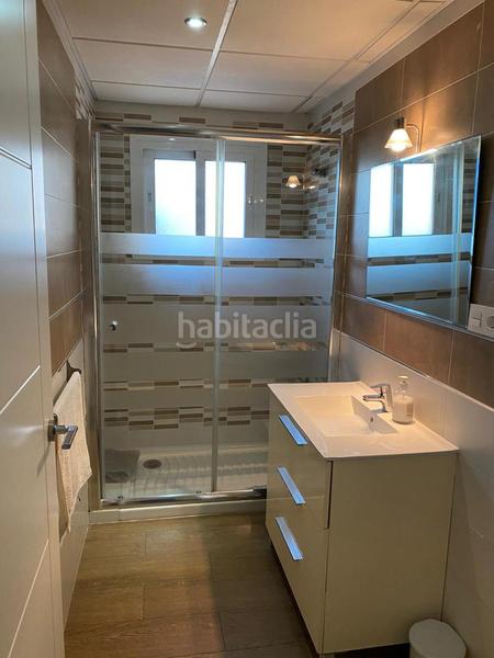 Foto 73a09aeb-a545-499e-b642-71cabc1eea03. Alquiler piso ideal piso en primera linea de playa en playamar en Torremolinos