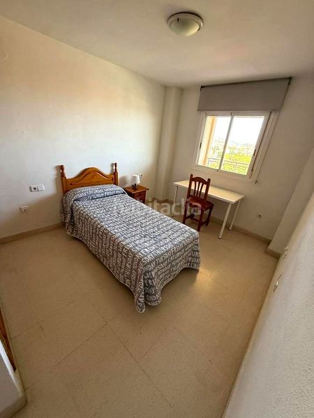 Foto f1a4f075-2837-4b3e-a347-97d0db4fb980. Lloguer pis amb aparcament piscina a El Tejar - Hacienda Bizcochero Málaga