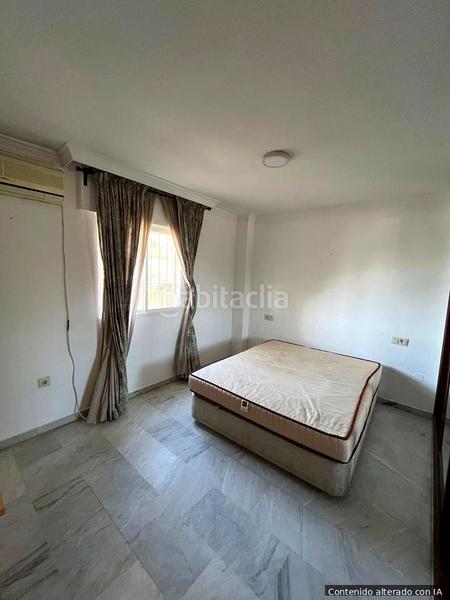 Foto 0fc9bc65-4a9f-489d-9981-972288c7a7a5. Piso ideal piso en teatinos colonia santa ines en Málaga