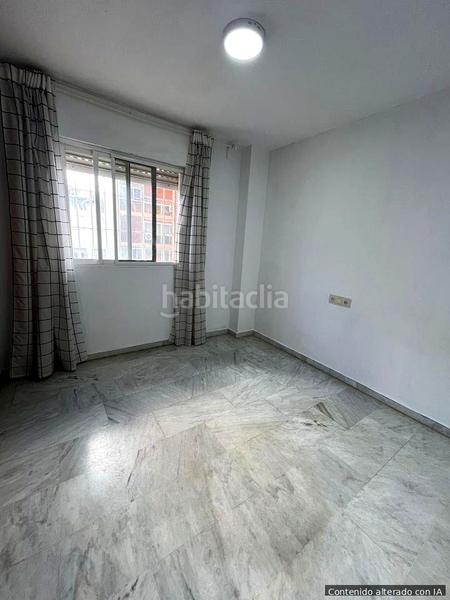 Foto 24156dfd-a803-4199-8220-ab7851aabe27. Piso ideal piso en teatinos colonia santa ines en Málaga