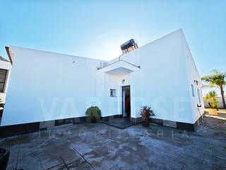 Casa in Calle Tomas Campuzano