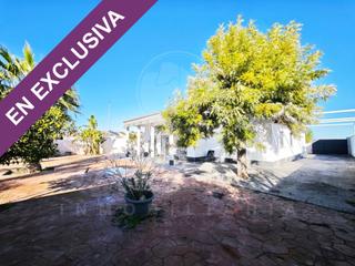 Casa  Calle tomas campuzano. Espectacular chalet independiente de 1 planta!!!