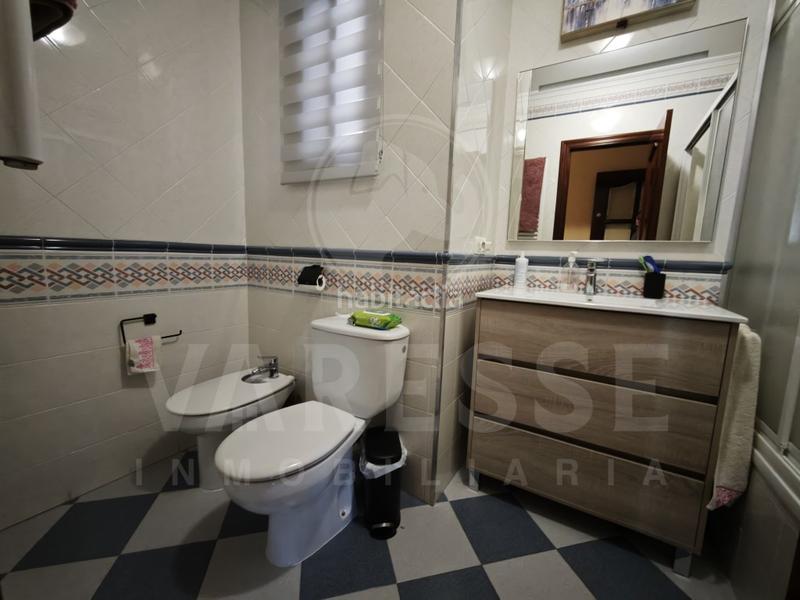 Foto 0f0aaf86-e754-4779-91c4-5074e8772226. Penthouse with parking in Camas