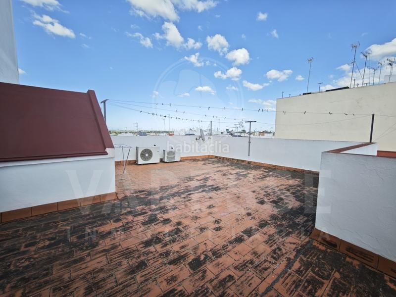 Foto 6b624559-c43f-4807-b5d3-236cd9811838. Penthouse with parking in Camas