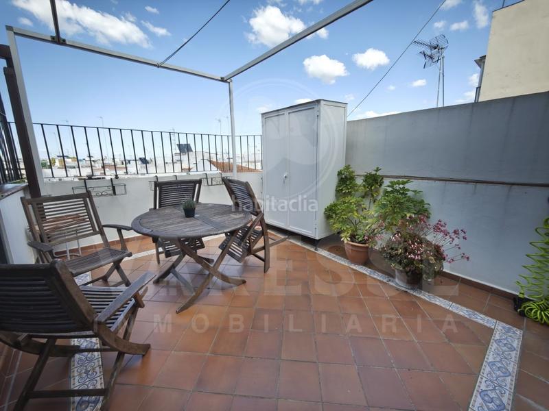 Foto 73ef3c54-3df0-4eee-bd95-d30454939c0e. Penthouse with parking in Camas