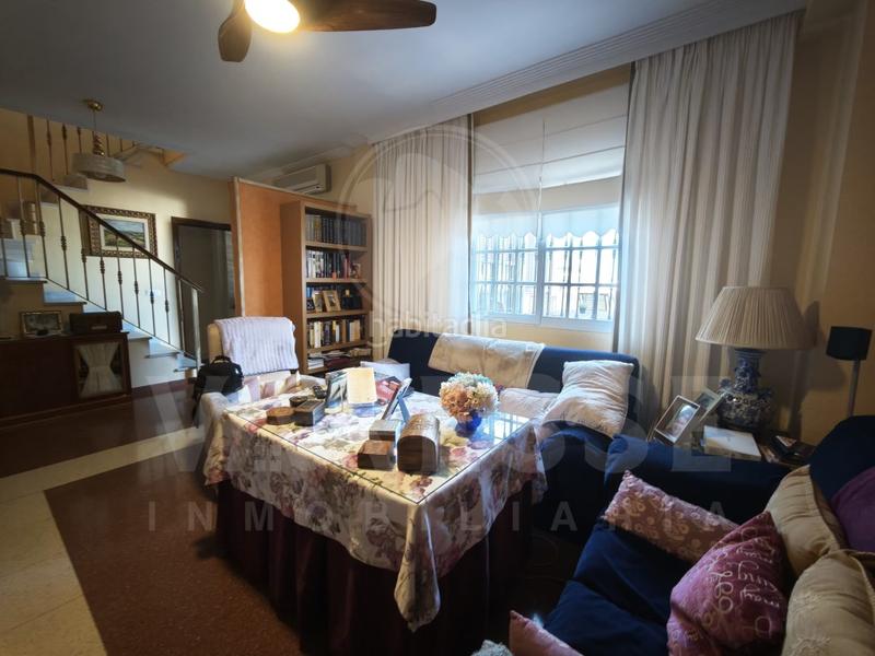 Foto 77e6ccce-47fa-4a03-b04d-dca165fc3b95. Penthouse with parking in Camas