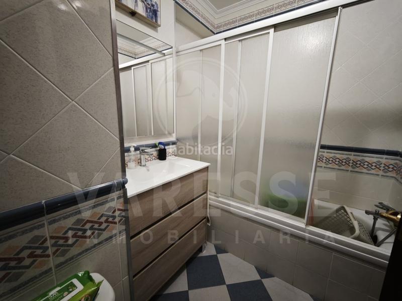 Foto f9331239-2284-408a-980c-f1b21c113105. Penthouse with parking in Camas