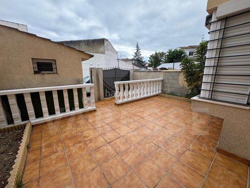 Foto 576d9af9-3642-4129-a5cd-60051b8f3f09. Casa adosada chalet adosado con piscina comunitaria!!! en Villanueva del Ariscal