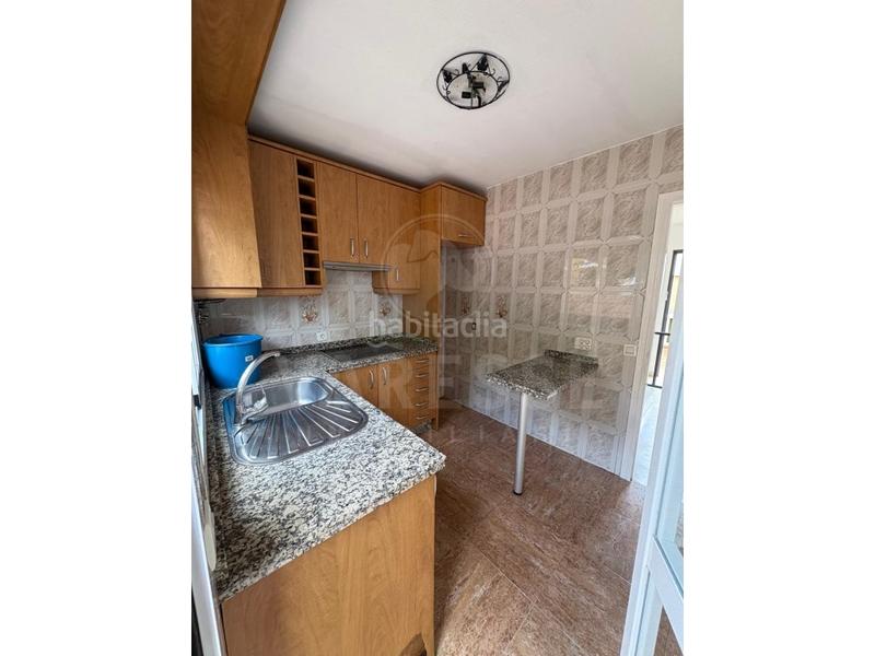 Foto c5b4a594-f2df-4e0e-aae4-516c772d0162. Casa adosada chalet adosado con piscina comunitaria!!! en Villanueva del Ariscal