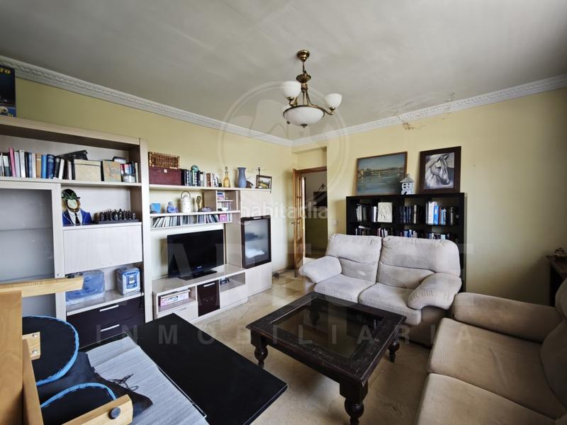 Foto 0f0c74d2-bcd9-4257-a4d9-69d38677be69. Casa con parcheggio in Camas