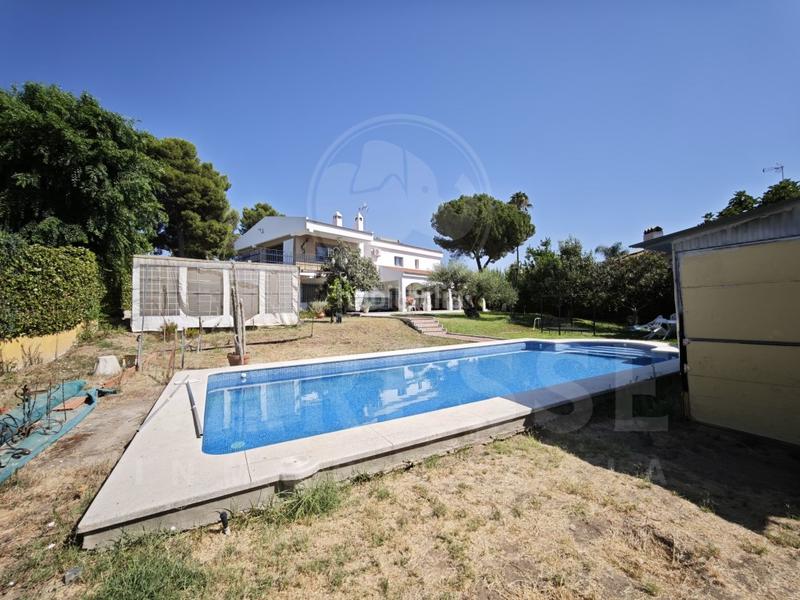 Foto 24addd3b-555c-444c-9ed6-e6f54ff6b44c. Casa con parcheggio in Camas