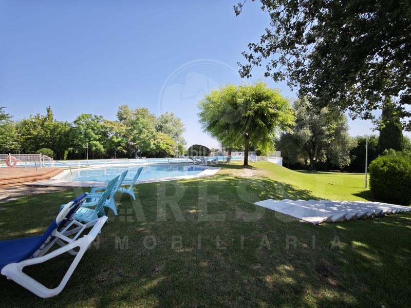 Foto 58eded87-a82f-4415-96d7-18b45bcb136c. Casa con parcheggio in Camas