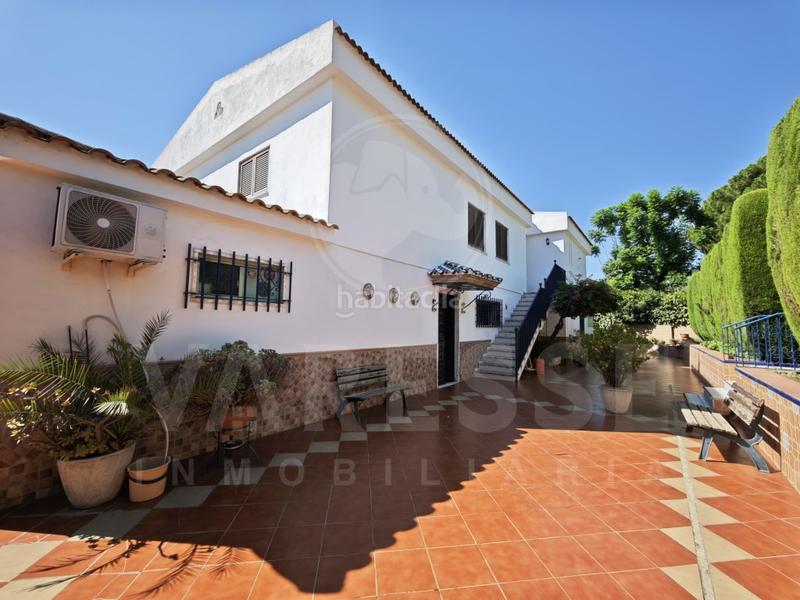 Foto ca6b1202-ef25-433a-a2ee-f3e1053c3d11. Casa con parcheggio in Camas