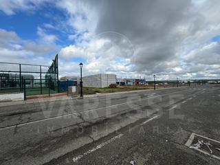 Solar industrial  Calle camino de salteras. Suelo industrial!!!