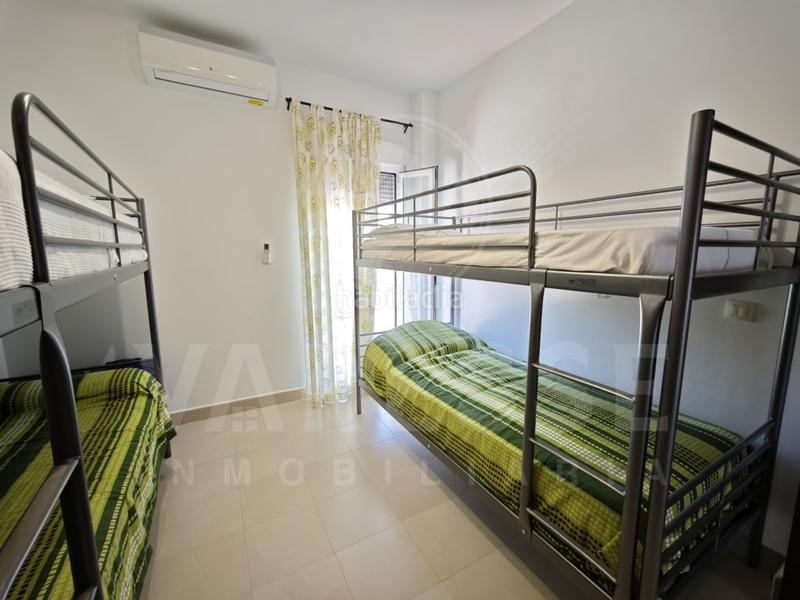 Foto 1257b173-1c35-4861-8c35-963adfedbfac. Towny house with parking in Huévar