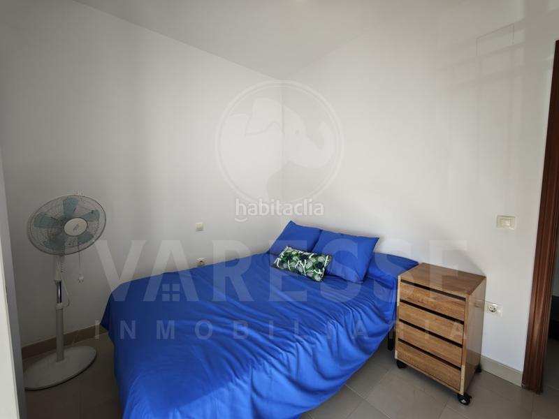 Foto 5db37379-3585-4046-a865-ae2c465c7e9d. Towny house with parking in Huévar