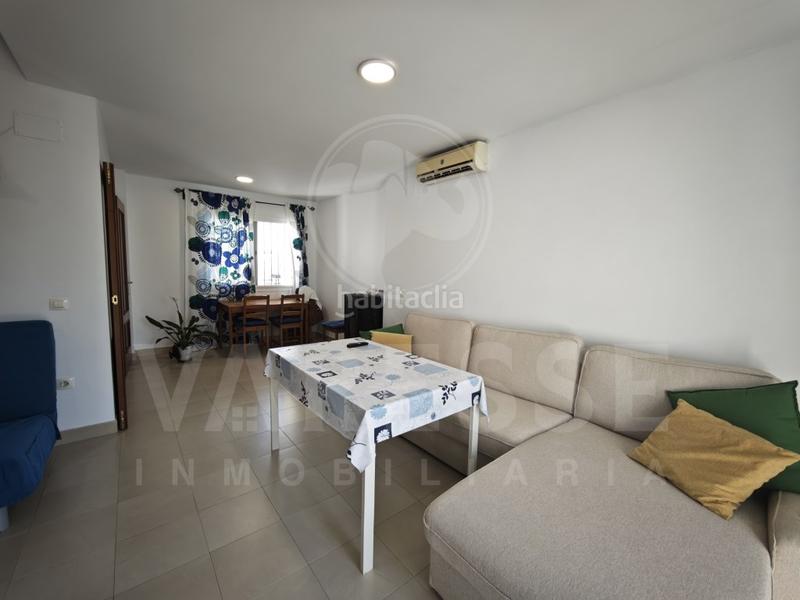 Foto a5d78b47-045a-4069-aabb-ddcc1fe1504a. Towny house with parking in Huévar