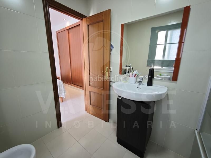 Foto a9bc120c-292a-4d88-b00e-ed02a01dec7d. Towny house with parking in Huévar