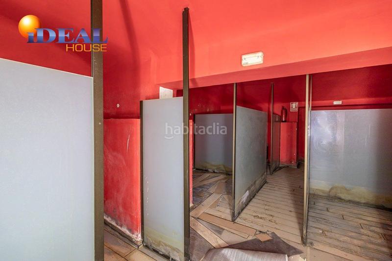 Foto 201e1a36-b013-419e-8ac8-5e2499cdd4c5. Locale commerciale in Camino de Ronda Granada