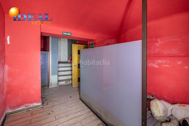 Foto b6ea3023-1085-417f-9f2e-1c9f3711df25. Locale commerciale in Camino de Ronda Granada