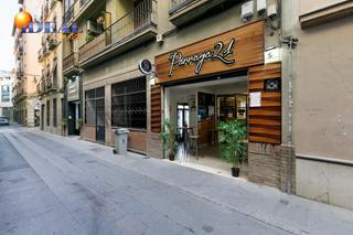 Local commercial  Calle parraga. Estupendo local en el centro de la capital