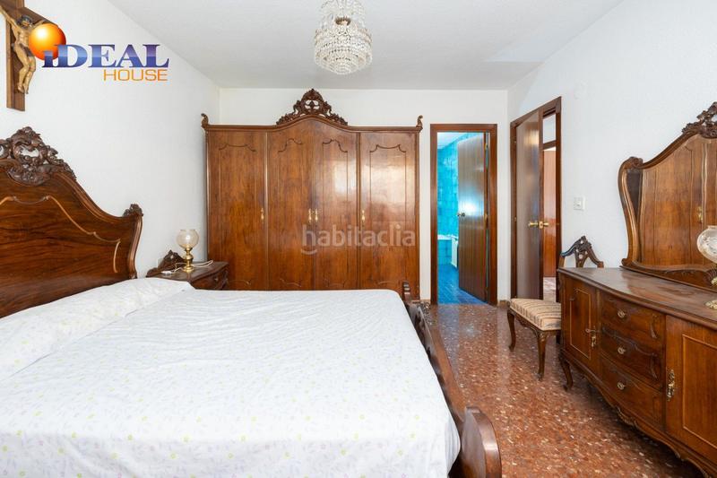 Foto 93fe7bca-e6a5-4db8-a07b-e36d94e878d5. Appartamento con riscaldamento parcheggio in Centro - Sagrario Granada