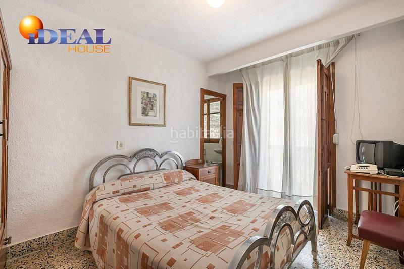 Foto 08873574-9870-4d1e-80f6-f67aa03dd45f. Edificio hostal en Lanjarón