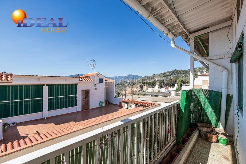 Foto 4fc1a2f7-54f0-4c89-953d-651190973aa9. Edificio hostal en Lanjarón