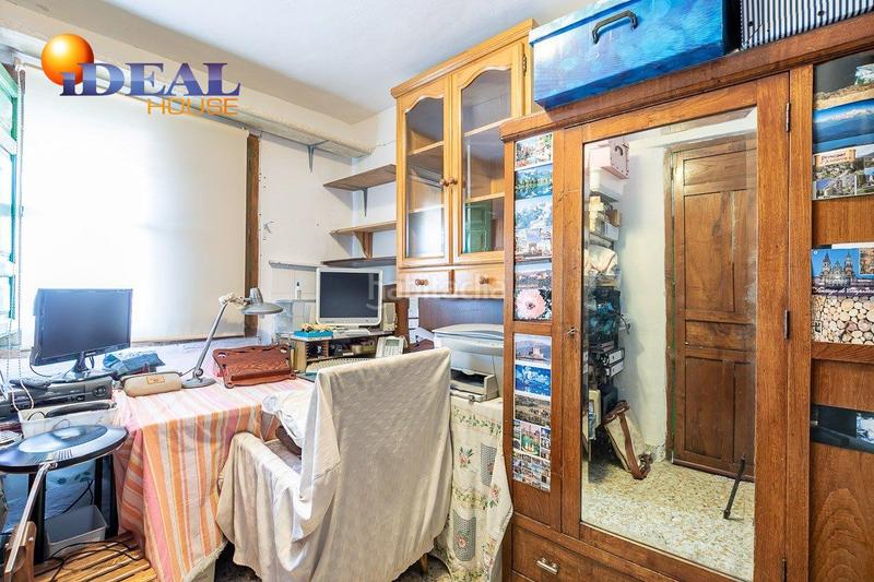 Foto 6f796a3a-c917-43db-8c19-9eabd751a3c4. Edificio hostal en Lanjarón