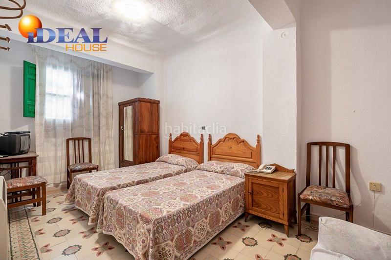 Foto 7ca4b1d5-3a0f-4b0f-b8ce-4e6053e7ae73. Edificio hostal en Lanjarón