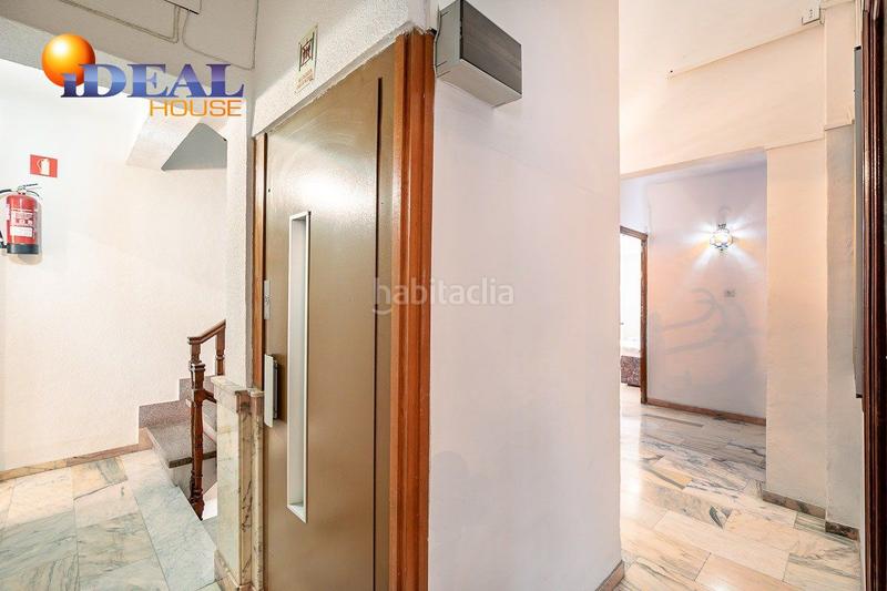 Foto 9f8cf23b-c573-4c11-b4ef-5cce59594a5a. Edificio hostal en Lanjarón