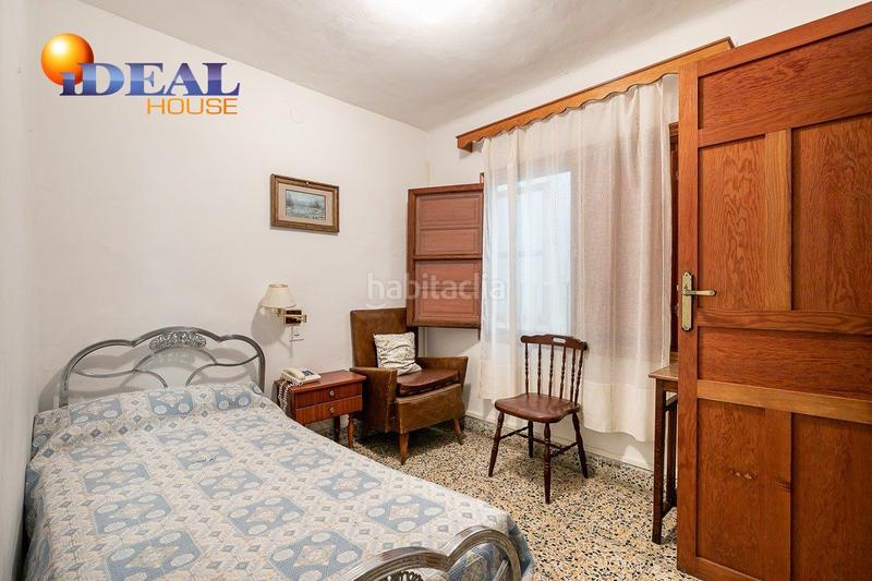 Foto c871f725-70ae-4cac-9f83-4e647061e13d. Edificio hostal en Lanjarón