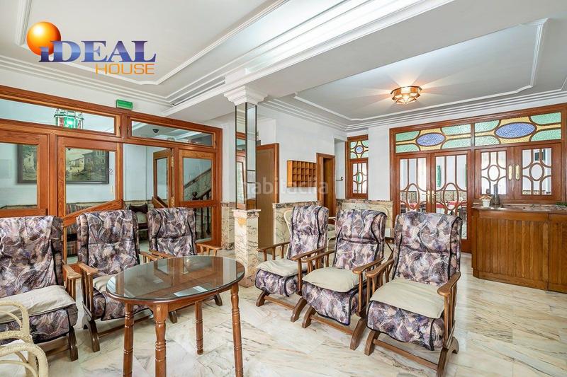 Foto cb958e7e-f45f-4020-9770-066dcc886bf4. Edificio hostal en Lanjarón