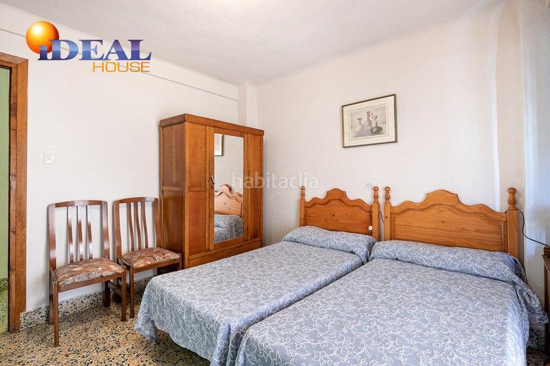 Foto d913d7ad-2d52-4493-97e7-8f837a11f8a8. Edificio hostal en Lanjarón