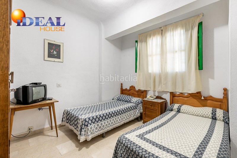 Foto ebd51178-eade-4ded-814f-cff6eb272207. Edificio hostal en Lanjarón