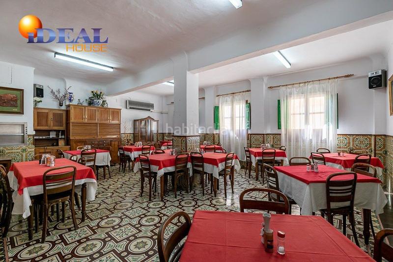 Foto edfccd20-1f84-4a0e-aa83-ca17b019f1a6. Edificio hostal en Lanjarón